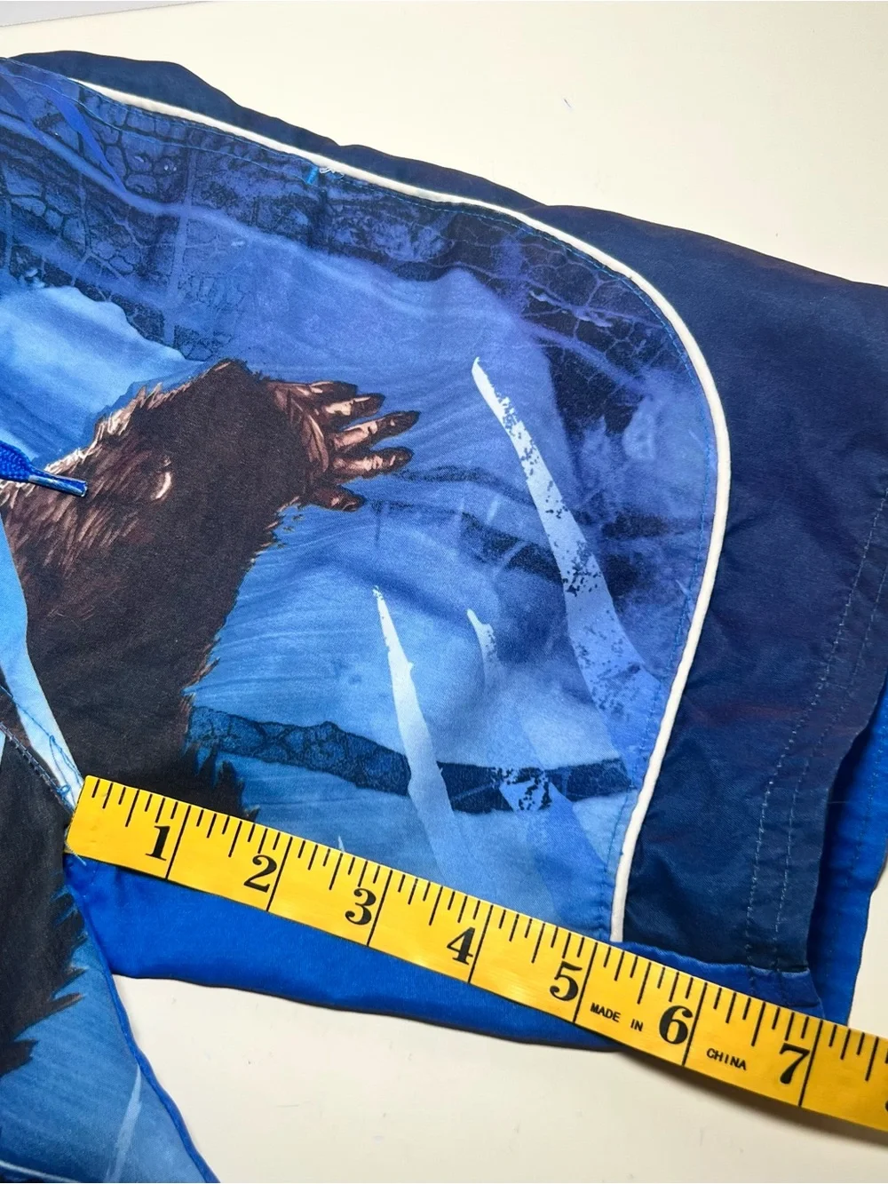 Vintage Y2k Graphic King Kong Board Shorts Swim Trunks Liner Drawstring Pockets